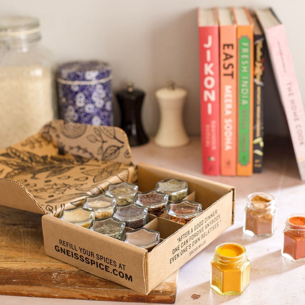 Spice Kit Essential Organic Spice Kit for Beginner Witches - Gneiss Spice